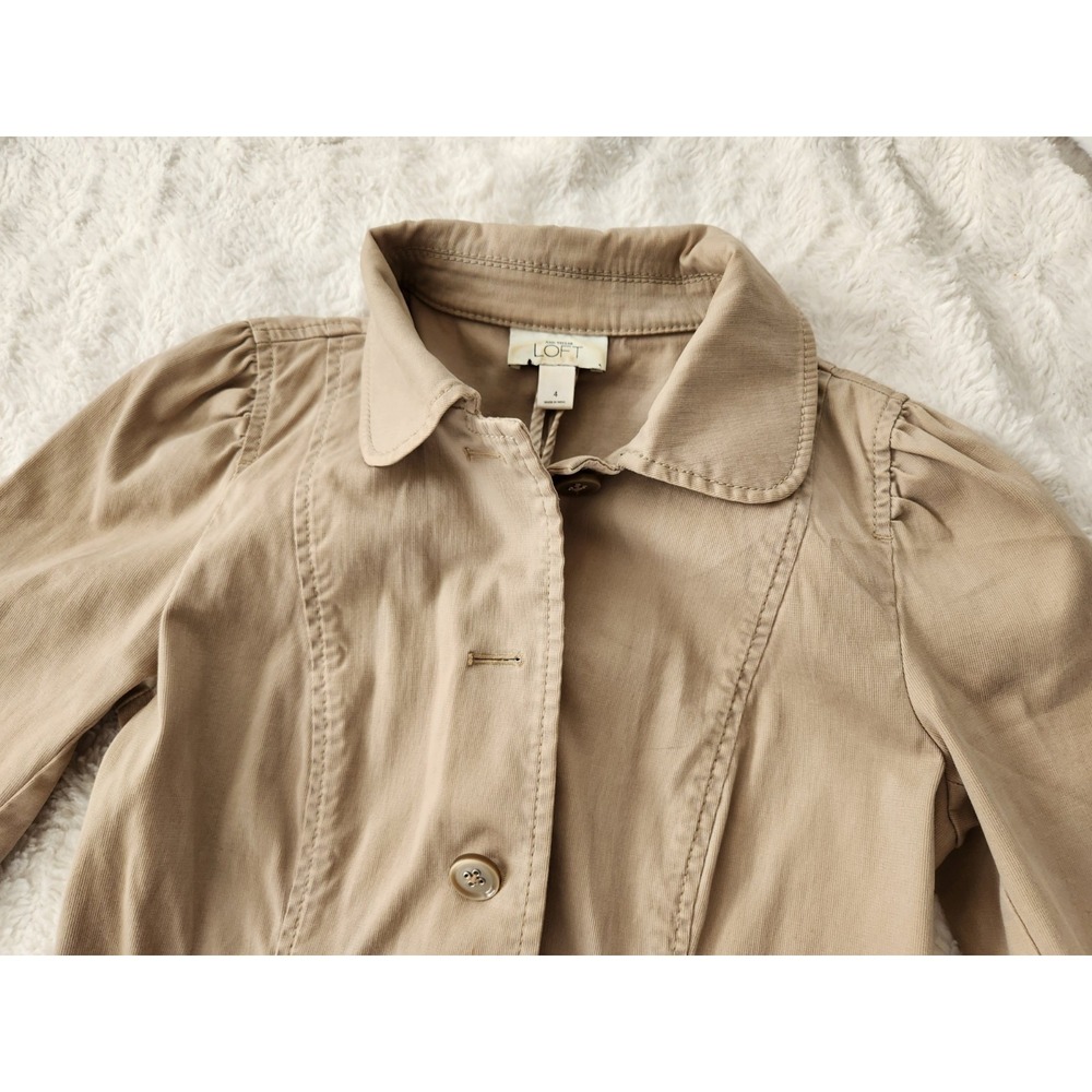 ANN TAYLOR LOFT Women's Beige Utility Jacket Size 4 Belted Waist Casual Blazer